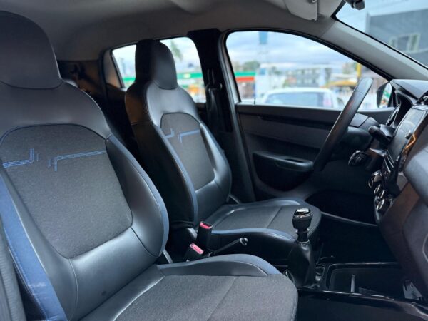 RENAULT KWID 1.0 12V SCE FLEX INTENSE MANUAL - Image 15