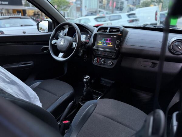 RENAULT KWID 1.0 12V SCE FLEX INTENSE MANUAL - Image 16