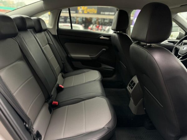 VOLKSWAGEN VIRTUS 1.0 200 TSI HIGHLINE AUTOMÁTICO - Image 14