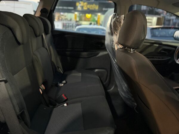 CHEVROLET SPIN 1.8 LS 8V FLEX 4P MANUAL - Image 19