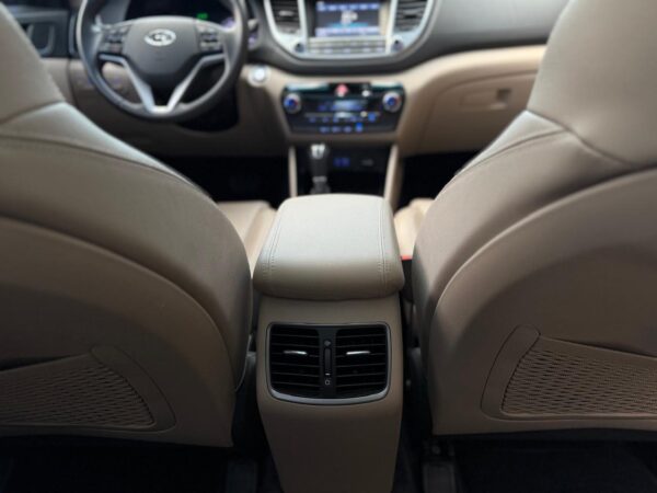 HYUNDAI TUCSON 1.6 16V T-GDI GASOLINA GLS ECOSHIFT - Image 17