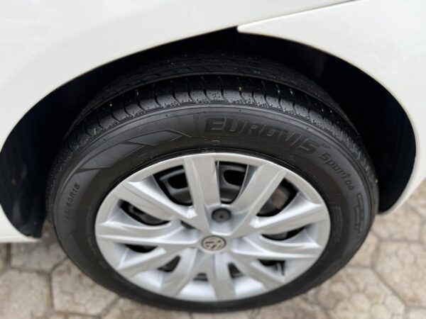 VOLKSWAGEN FOX 1.6 MI 8V FLEX 4P MANUAL - Image 15