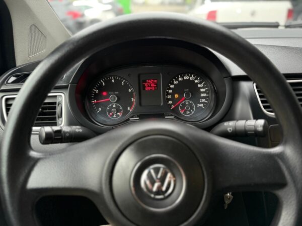 VOLKSWAGEN FOX 1.6 MI 8V FLEX 4P MANUAL - Image 3