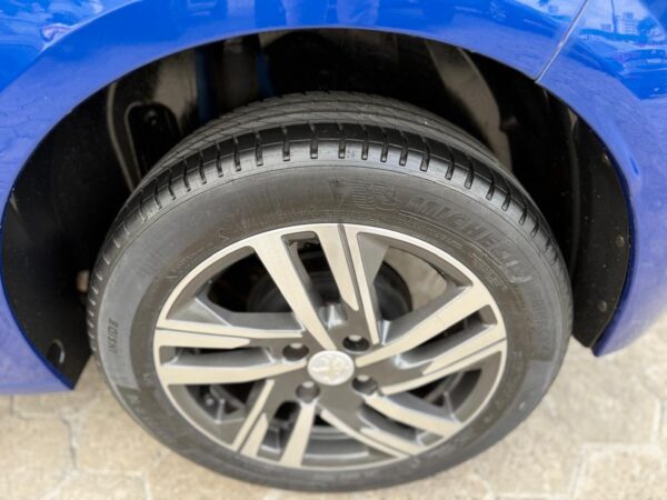 PEUGEOT 208 1.6 16V FLEX ACTIVE AT6 - Imagem 19