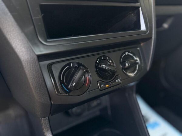 VOLKSWAGEN SAVEIRO 1.6 MSI ROBUST CS 16V FLEX 2P MANUAL - Image 5