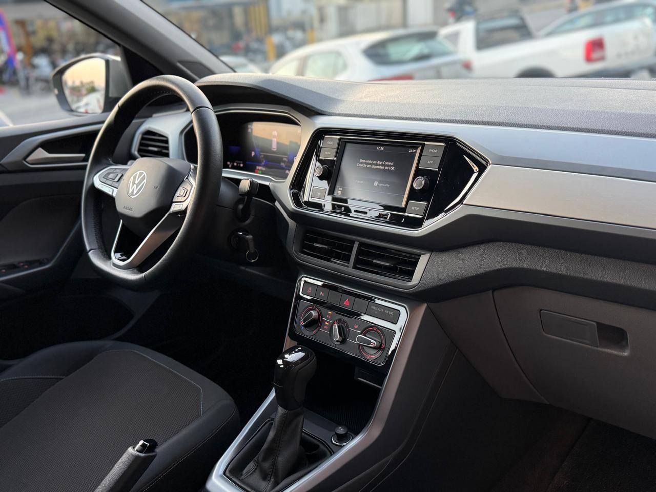 VOLKSWAGEN T-CROSS 1.0 200 TSI TOTAL FLEX AUTOMÁTICO - Imagem 17