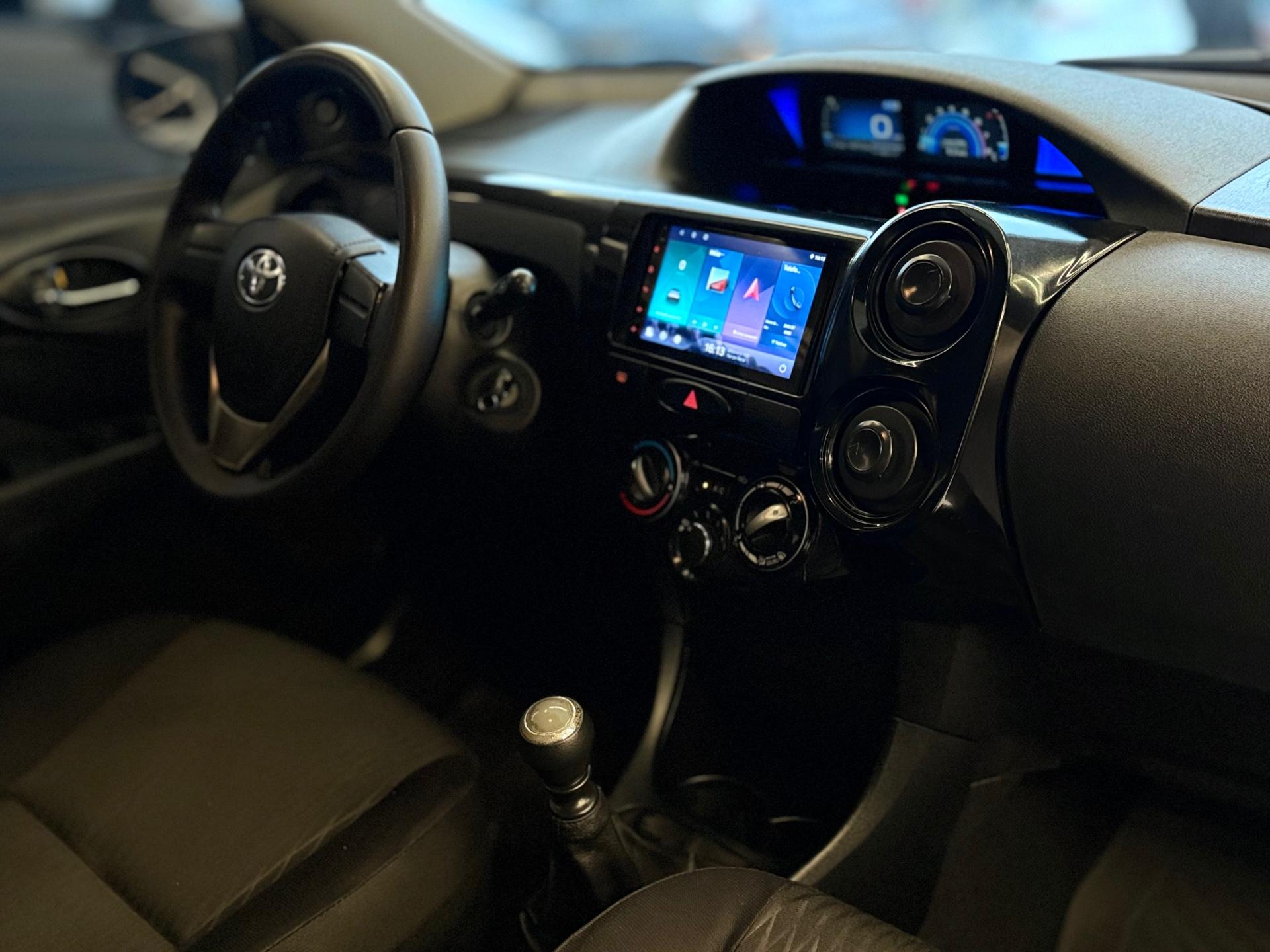 TOYOTA ETIOS 1.3 X 16V FLEX 4P MANUAL - Imagem 6
