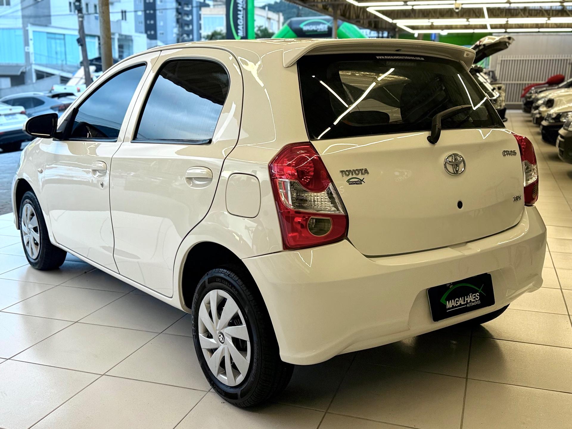 TOYOTA ETIOS 1.3 X 16V FLEX 4P MANUAL - Imagem 4